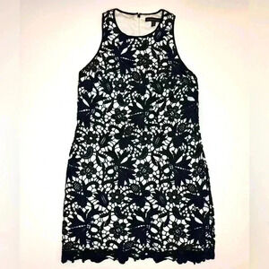 Banana Republic Womens Dress Midi Classic Style Crocheted Shift W Pockets size 2